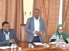 Mrajis wa Vyama vya Ushirika Dkt Benson Ndiege akizungumza wakati wa Ufunguzi wa Mafunzo ya Watoa Huduma wa Vyama vya Ushirika Mkoani Dodoma